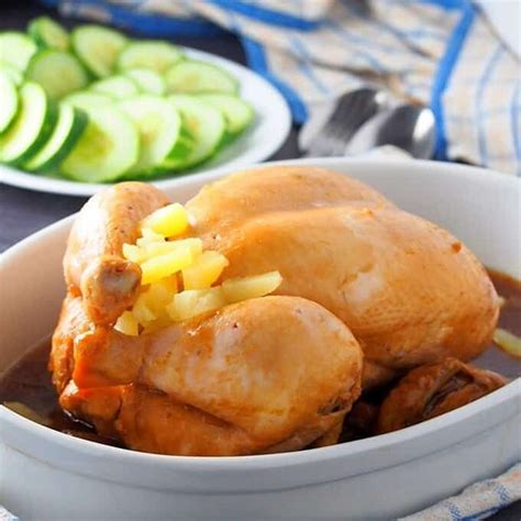 Easy Tiniim na Manok Recipe .